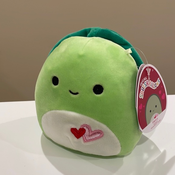 NWT 5” Henry the Turtle Valentine Squishmallow - Picture 3 of 6